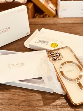Clear Gold iPhone 12 Pro Ring Case